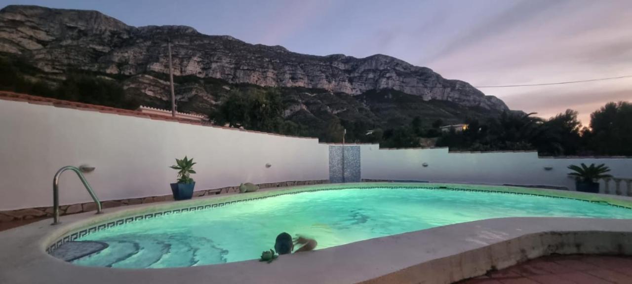 Вілла Agradable Casa Con Piscina Privada Y Jardin Денія Екстер'єр фото
